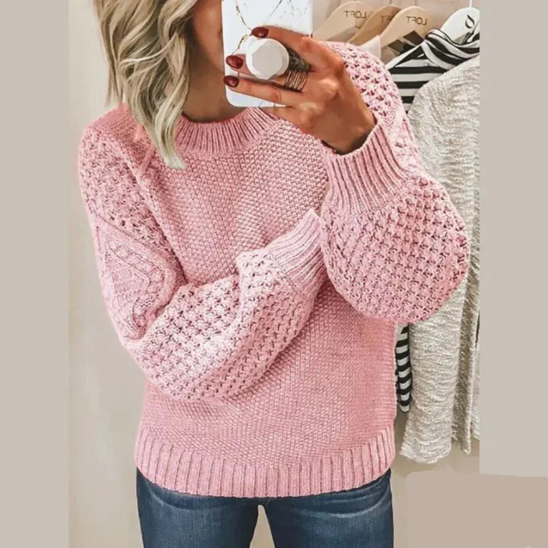 ALORA - CLASSIC WOOL SWEATER